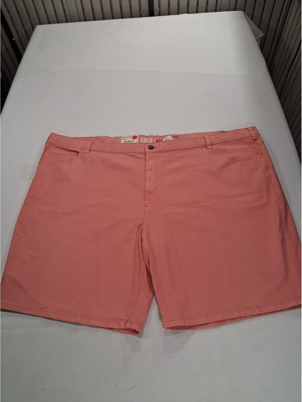 True Nation RN#58805 Athletic Fit Stretch Men's (60×11) Coral/Pink Denim Shorts
